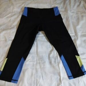 Lululemon sports capri leggings yoga pants